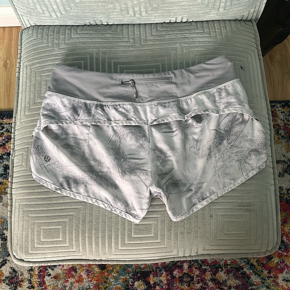 White Luluelmon Speed Up Shorts 🤍
